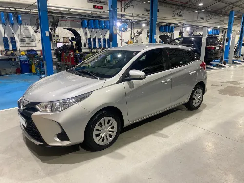 YARIS XS-2025