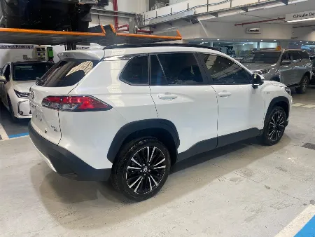 COROLLA CROSS SEG HV 2025- imgN°4
