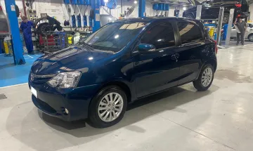 TOYOTA ETIOS XLS 2016