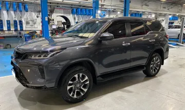 TOYOTA SW4 DIAMANTE 2025