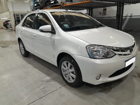 TOYOTA ETIOS SEDAN XLS 2016- imgN°4